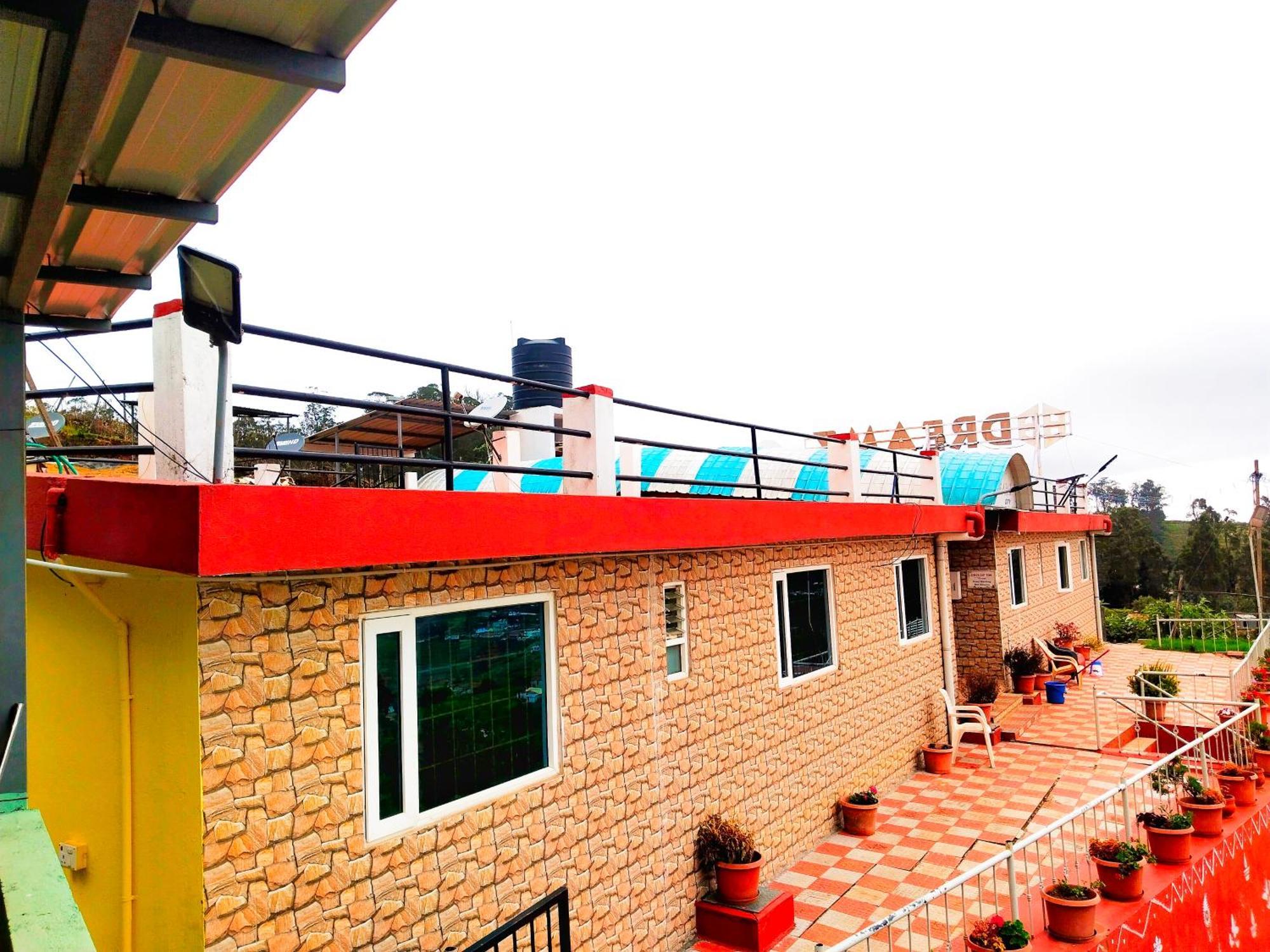 Bs Dreamz Ooty Apartment Екстериор снимка